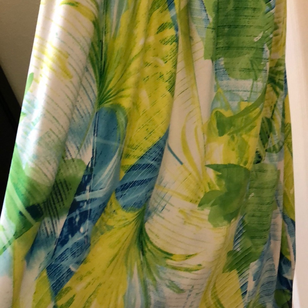 Dress - Picture 3 of 5